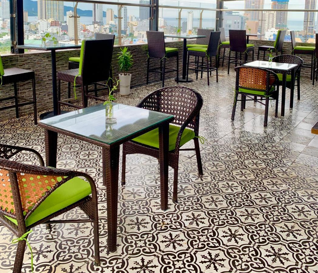 Hotel Roliva &