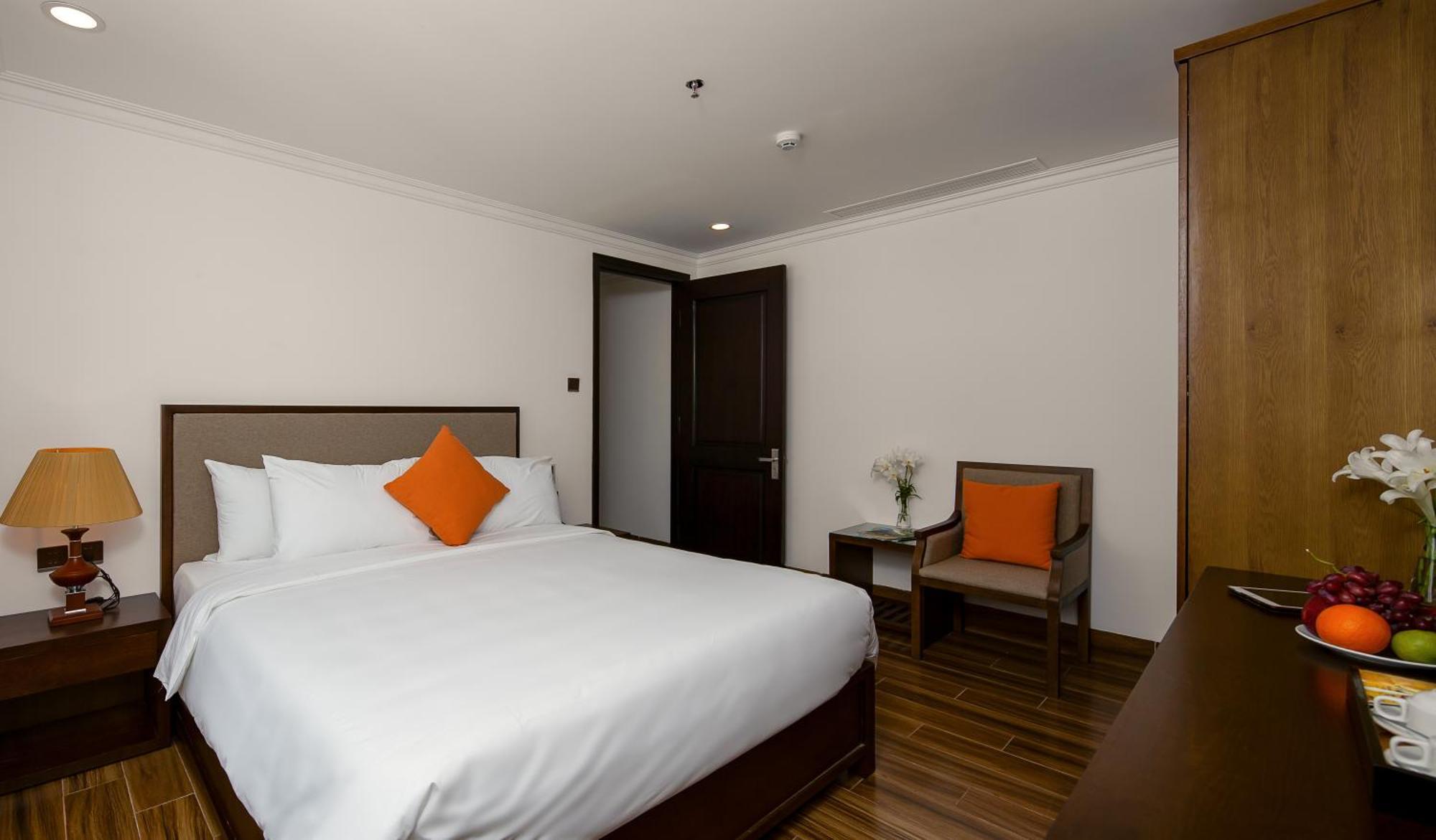 Hotel Roliva & Da Nang