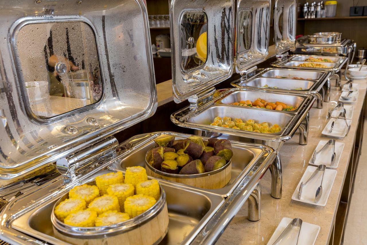 Hotel Roliva & 4*