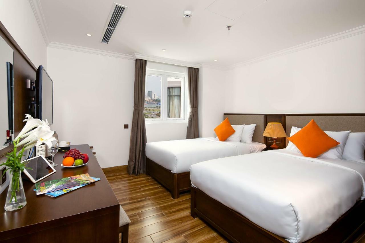 Roliva & Hotel 4*
