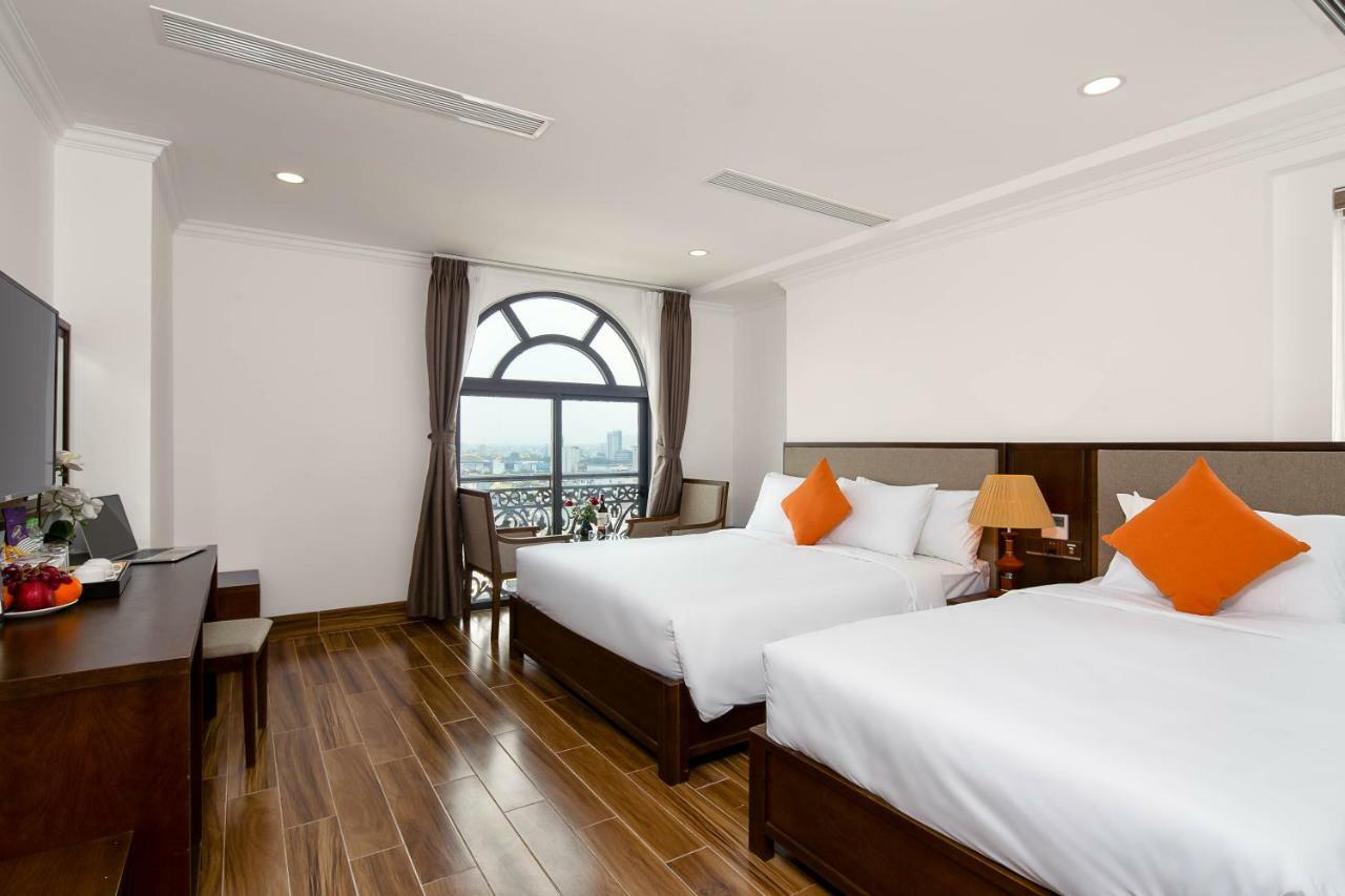 Hotel Roliva & 4*